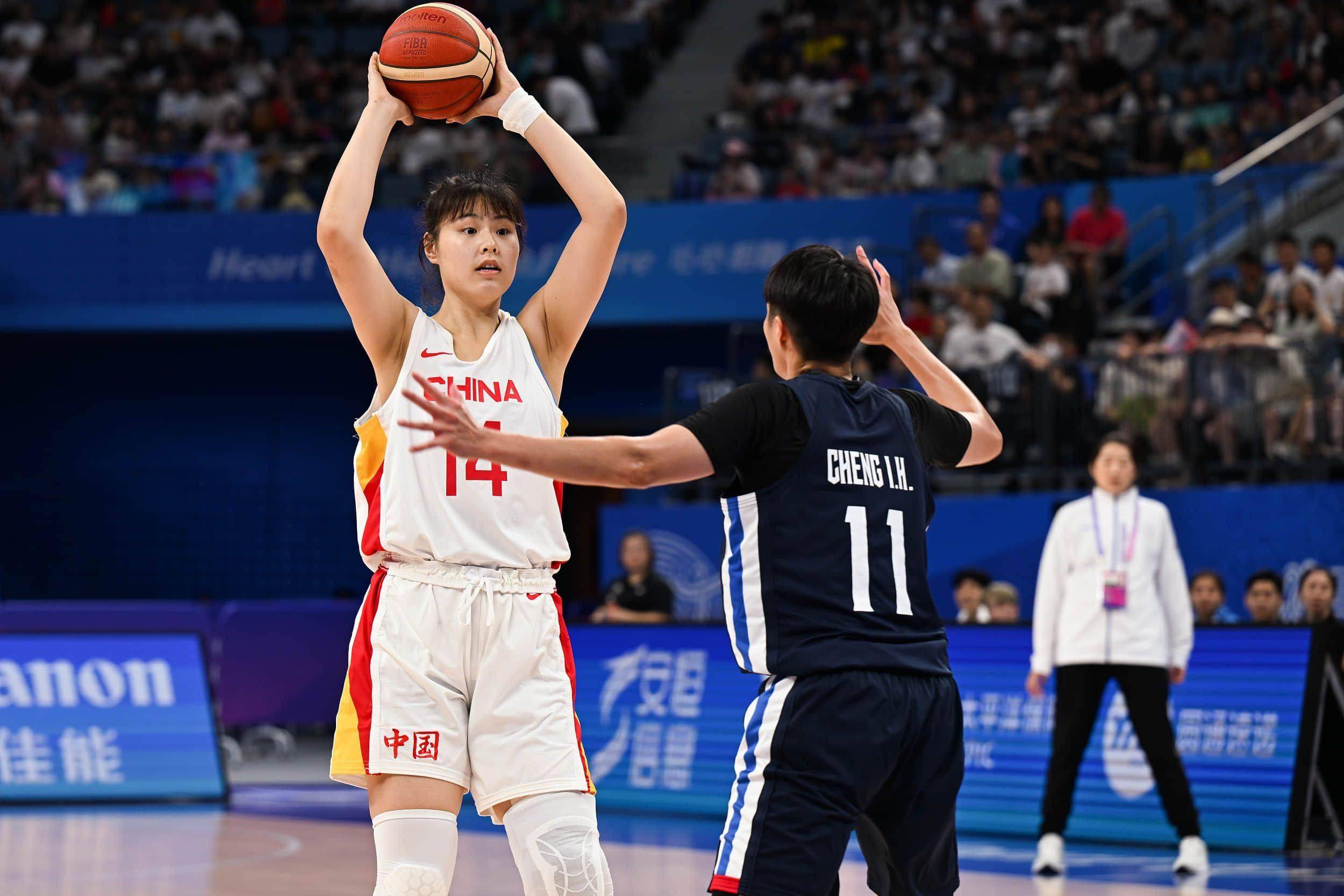 丹麦篮球明星赛事热度不减，球队实力尽显