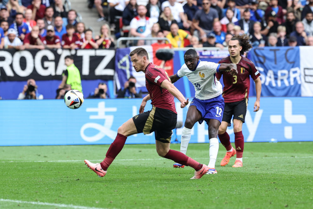 包含比利时球员为晋级努力,欲取得成功的词条 包含比利时球员为晋级努力,欲取得成功的词条