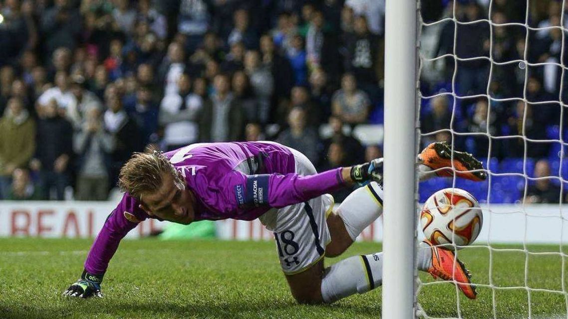 包含英格兰门将因肩伤恢复缓慢或无法参加比赛的词条