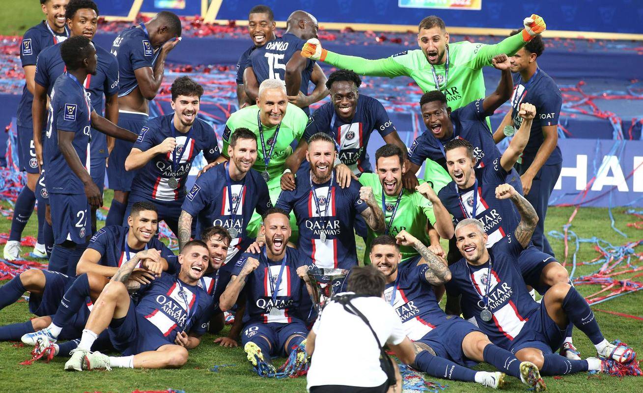 巴黎圣日耳曼大胜，继续领跑法甲积分榜的简单介绍