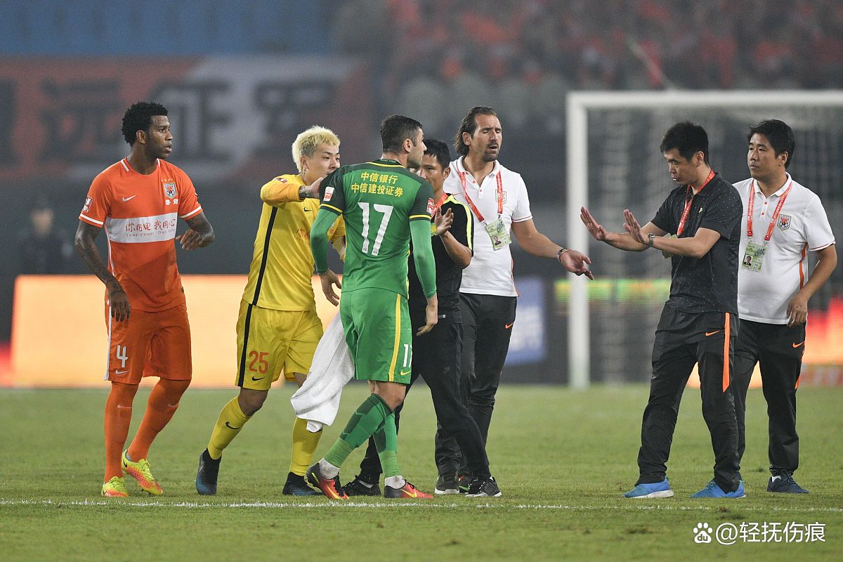 球星因红牌禁赛，俱乐部遭遇比赛困境