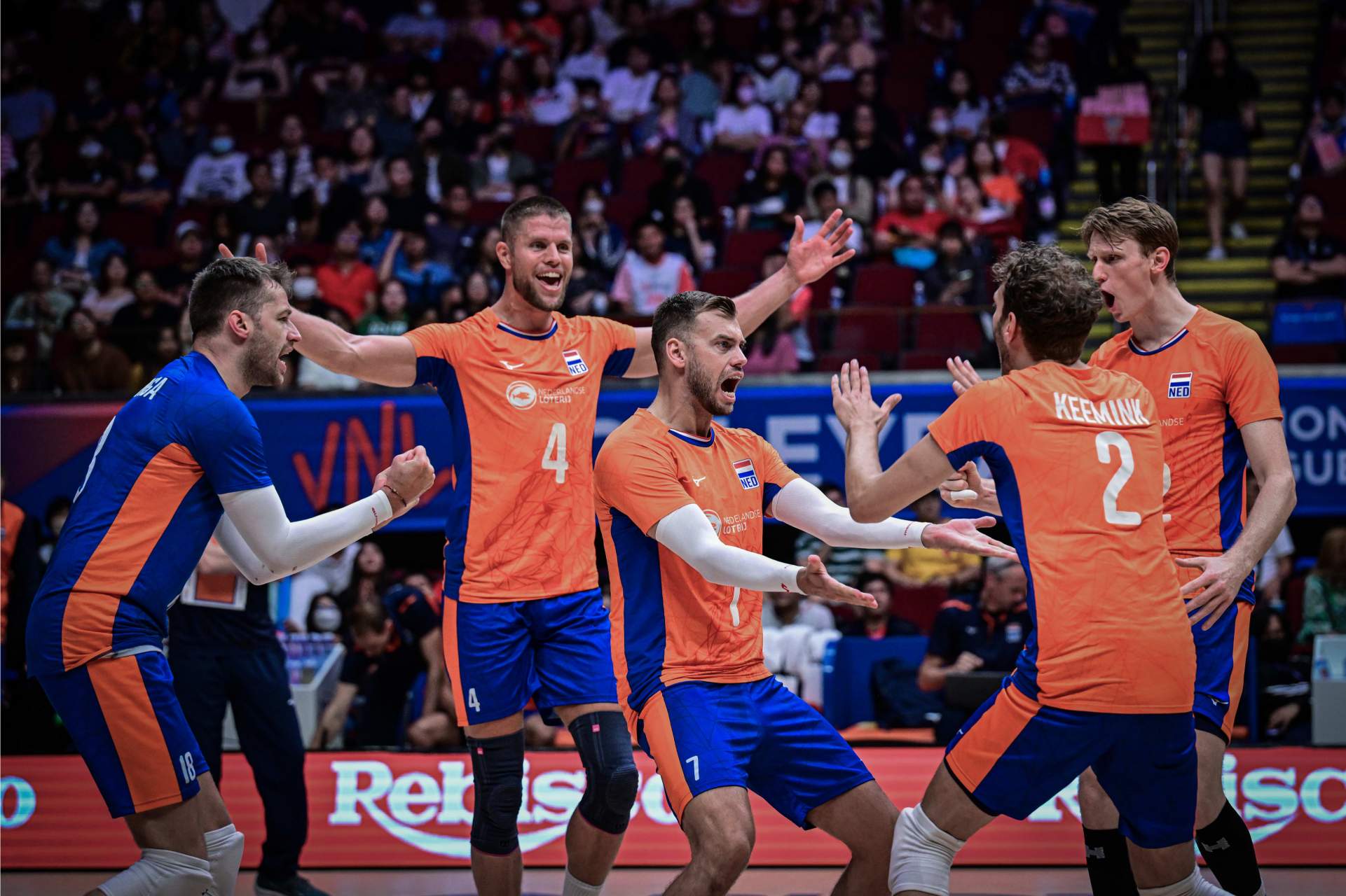 荷兰队巨大优势，横扫列支敦士登队的简单介绍