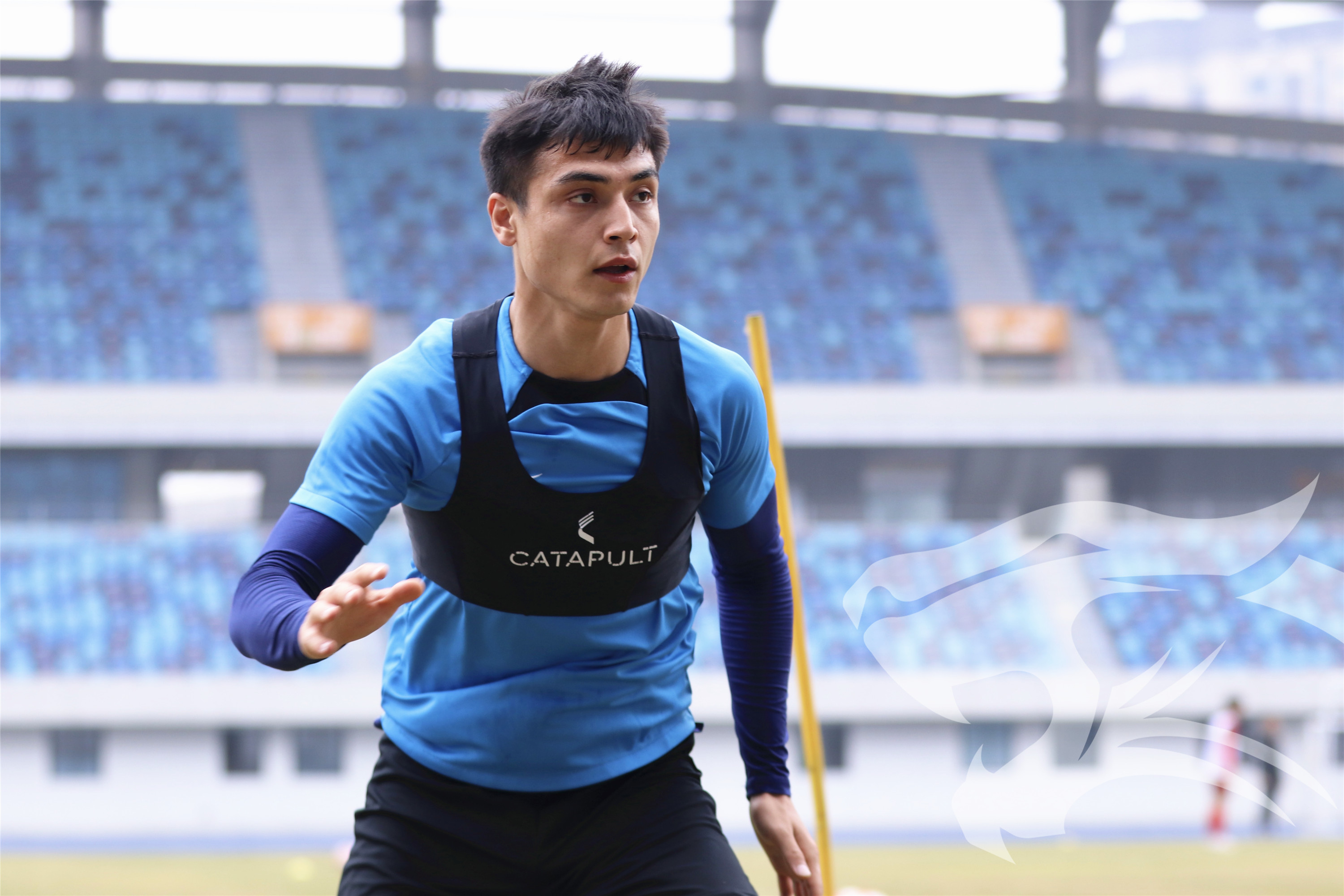 球队教练团队调整加强训练计划