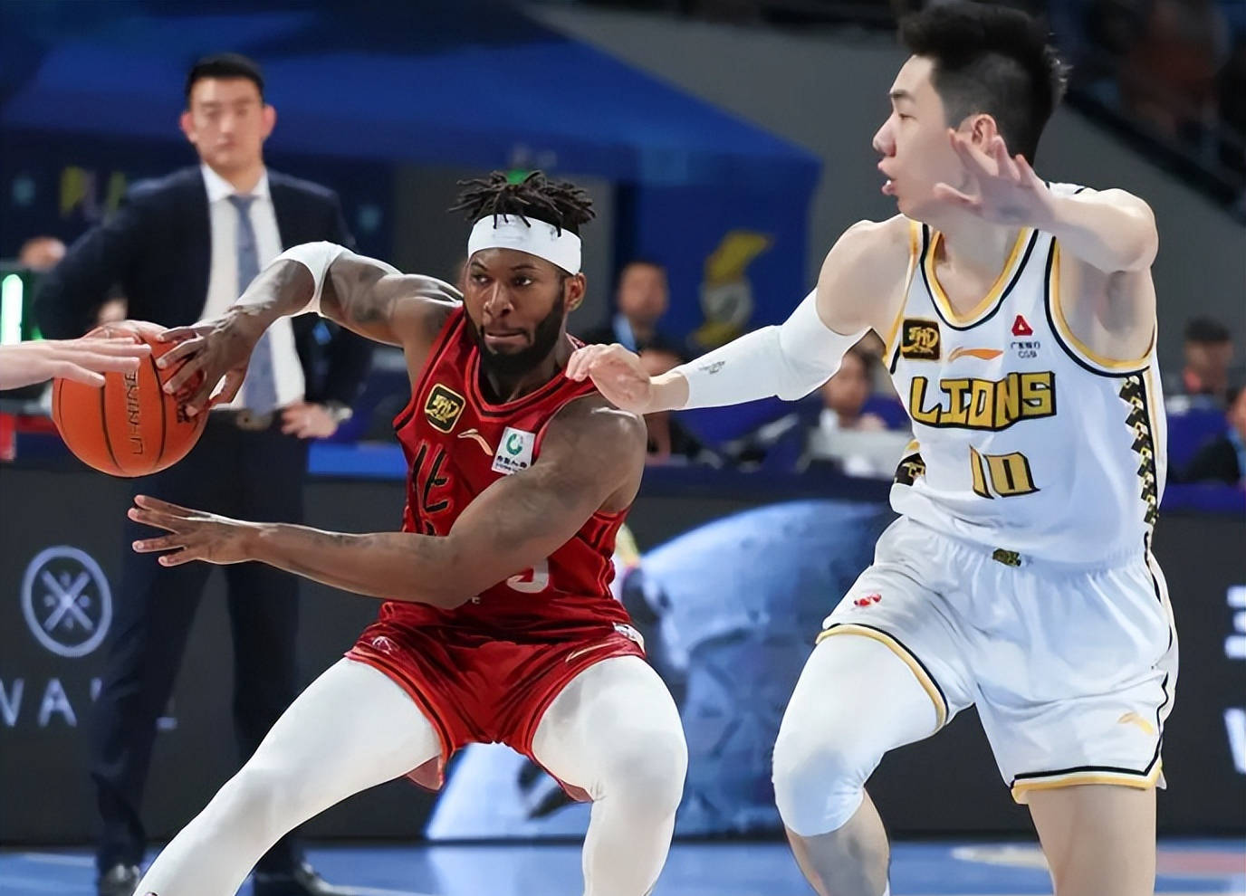 广东队在主场迎战北控，胜出比赛