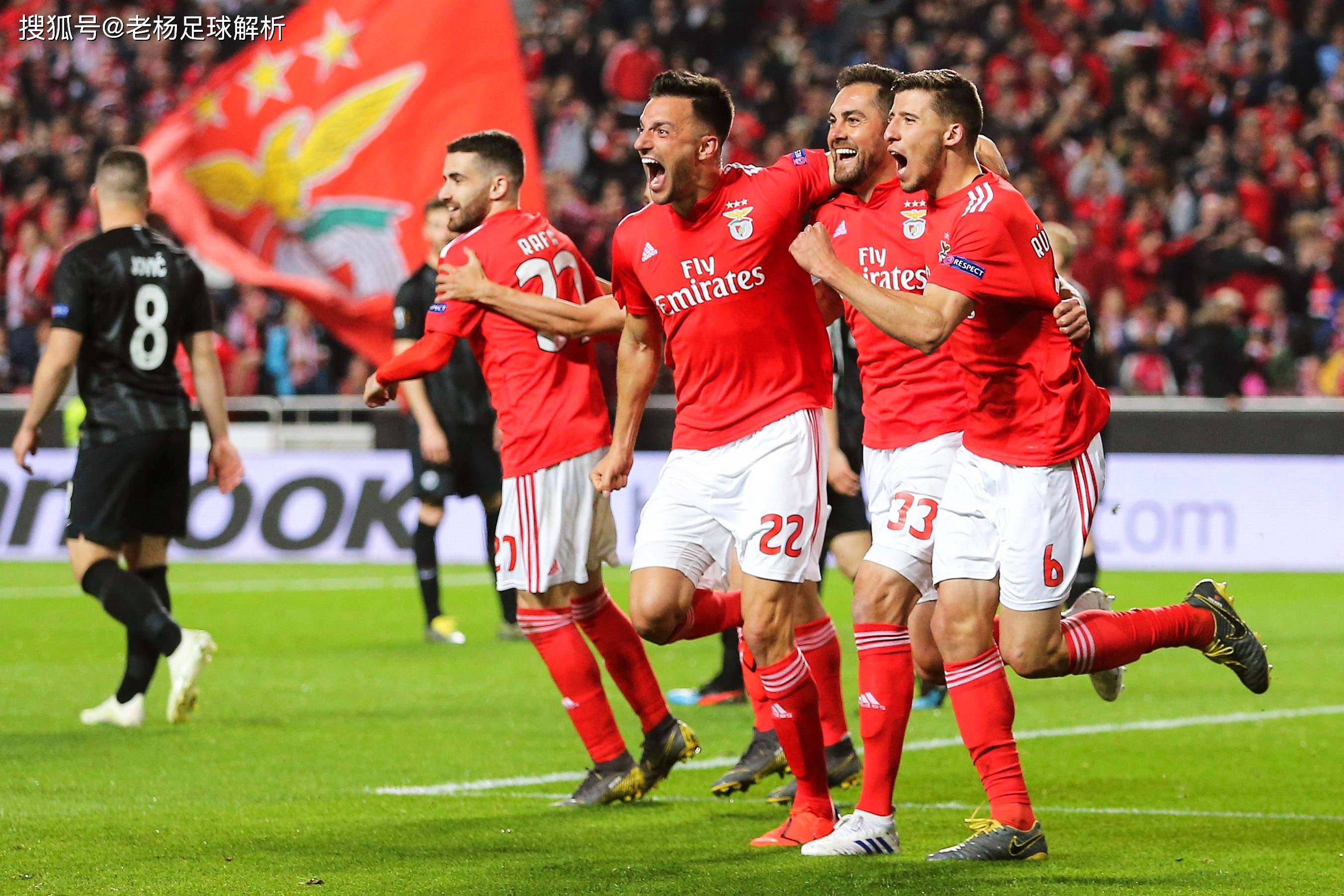 包含AC米兰在比赛中表现出色，获得胜利的词条