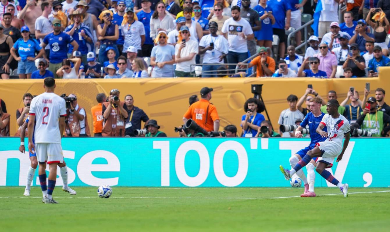 德国遭遇西班牙爆冷，欧冠局势紧张