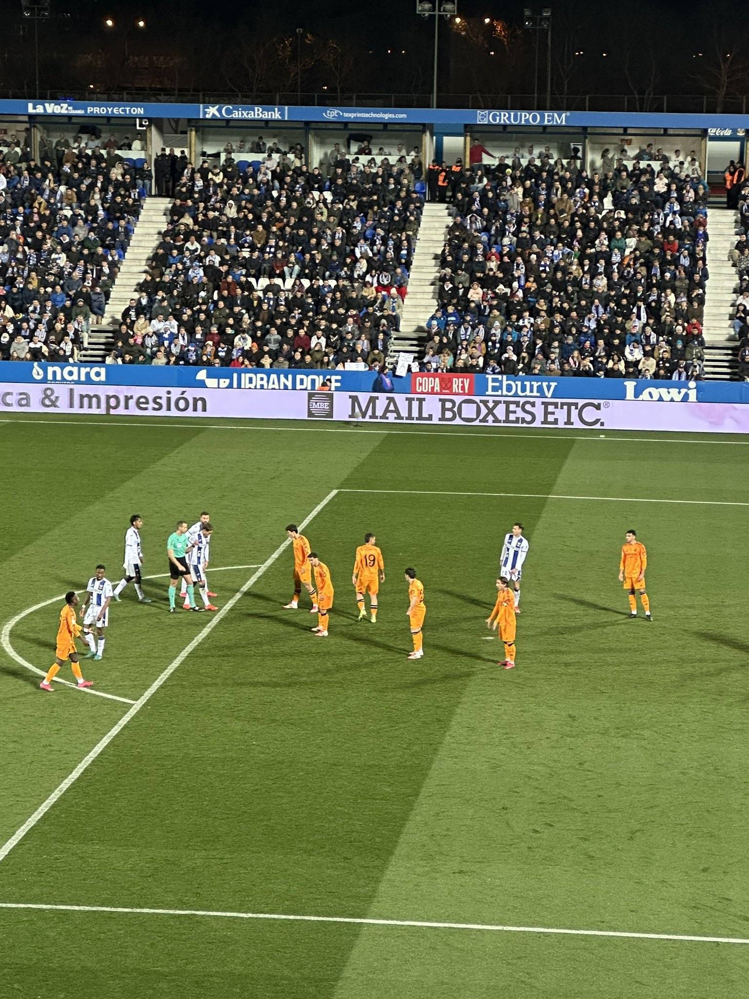 经典球队遭遇全球性比赛惨败