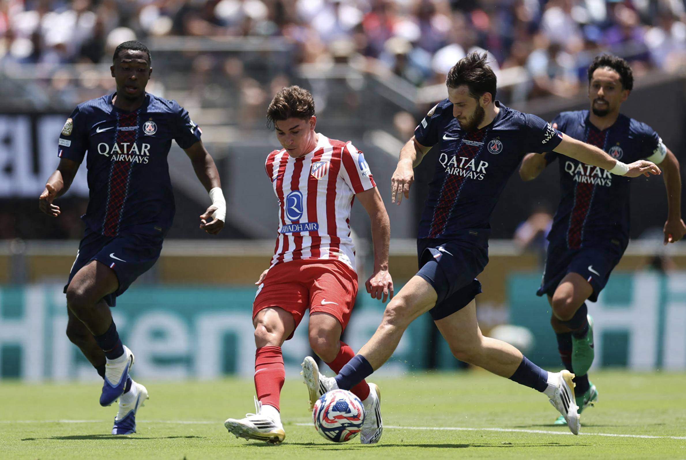 关于拜仁横扫加拿大,格列兹曼统治全场的信息 关于拜仁横扫加拿大,格列兹曼统治全场的信息