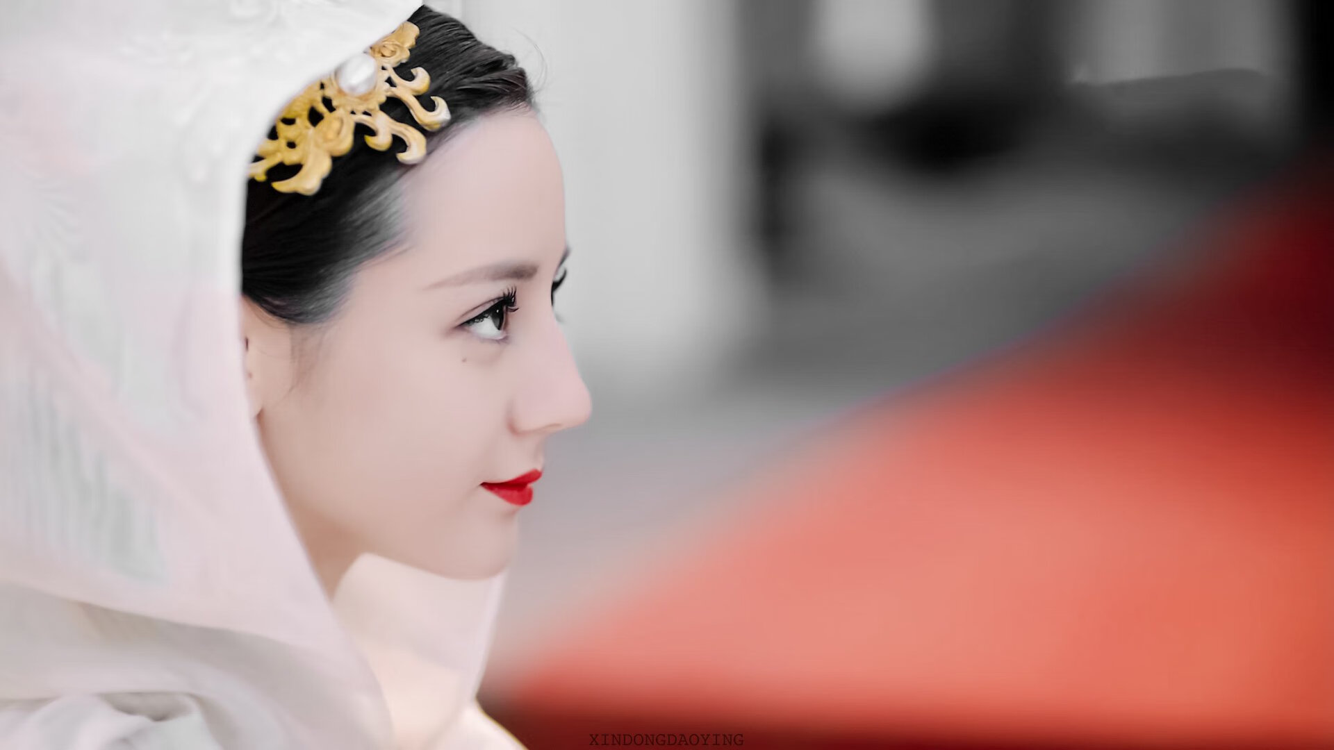 贝恩完美发挥引领76人跨洋胜新疆，友谊赛彰显篮球魅力