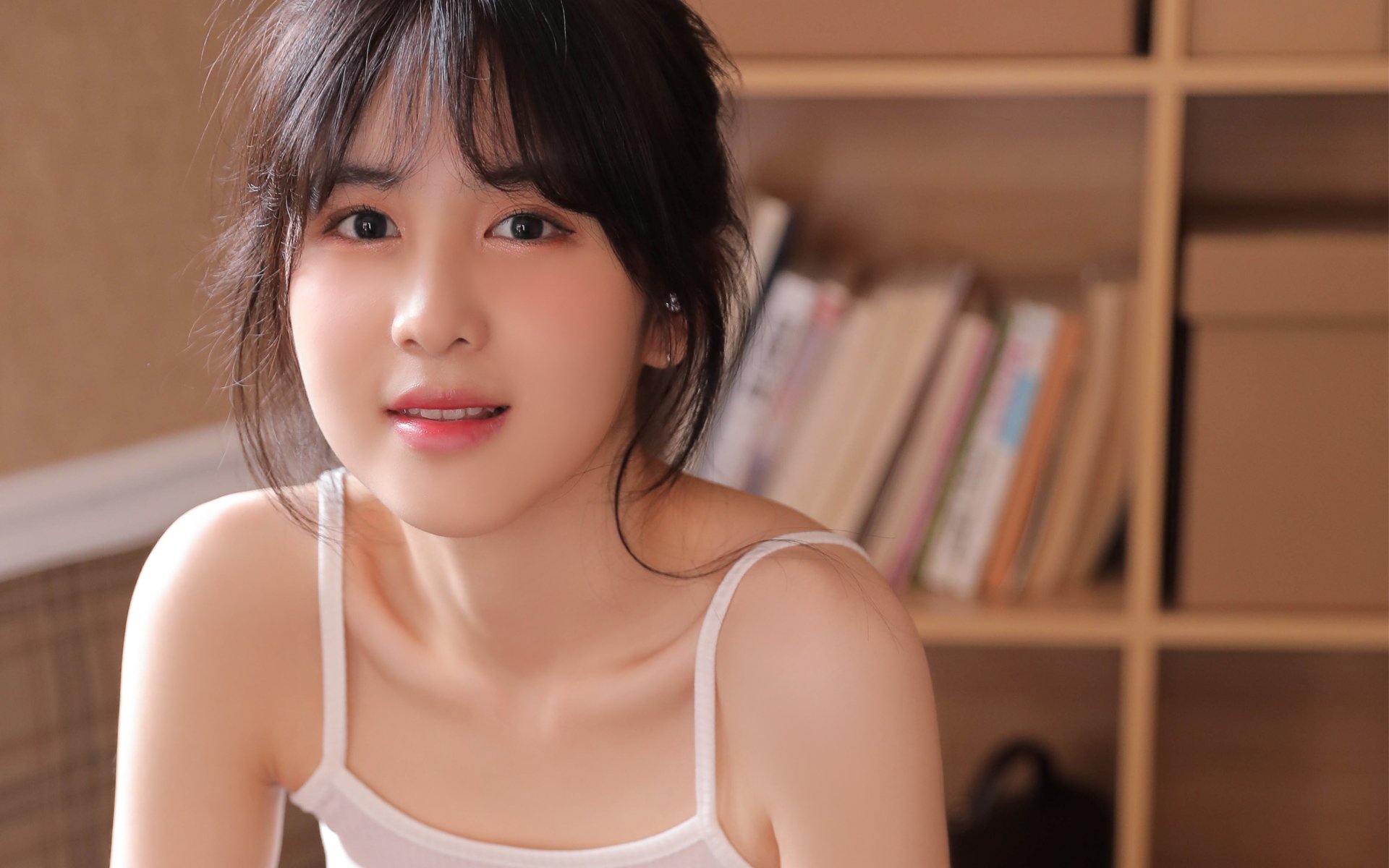 拉文横扫关键战，深圳闪电击溃独行侠，一场跨越篮球世界的战术完胜