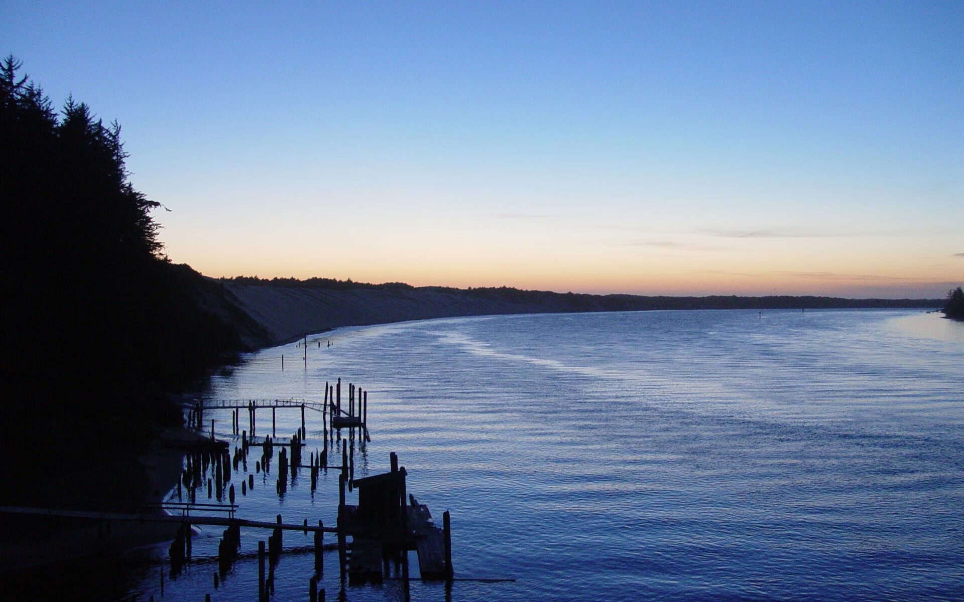 领袖的重担，京多安扛起全队，几内亚险胜尼斯